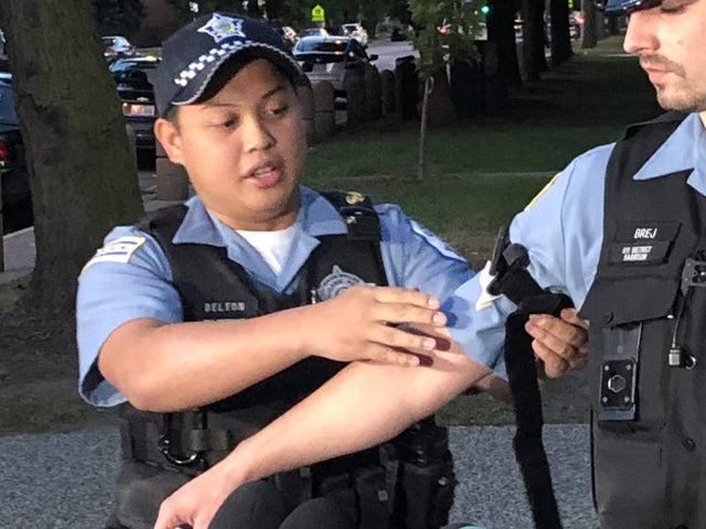 Chicago cop credited with saving teen's life with tourniquet